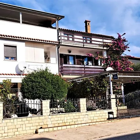 Apartament Anić