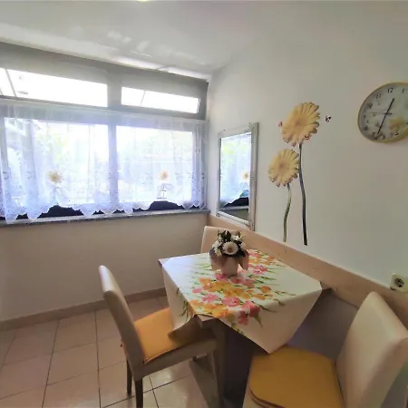 Anic Apartman *